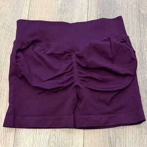 Purple short